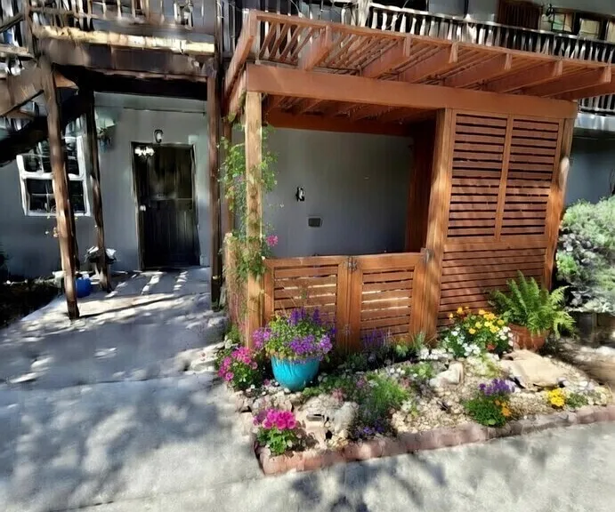 729 N Avenue 66 #C — Photo 20