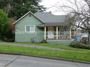 602 N 65th St #1, Seattle, WA 98103