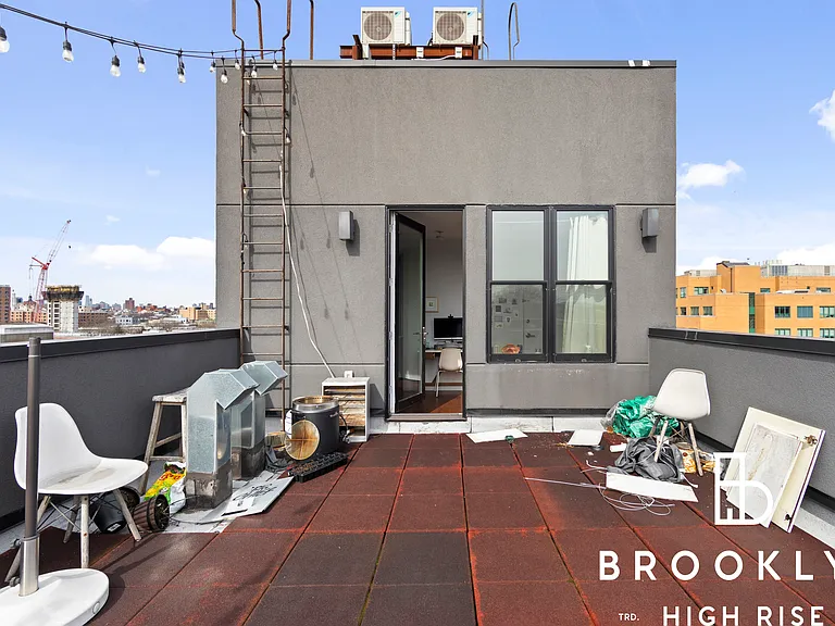 311 Woodbine St #4F — Photo 15