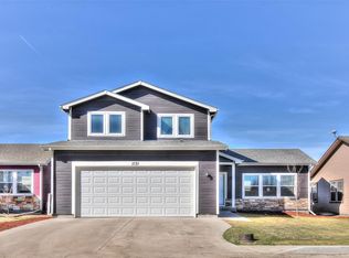 1131 E 5th Ave, Deer Trail, CO 80105