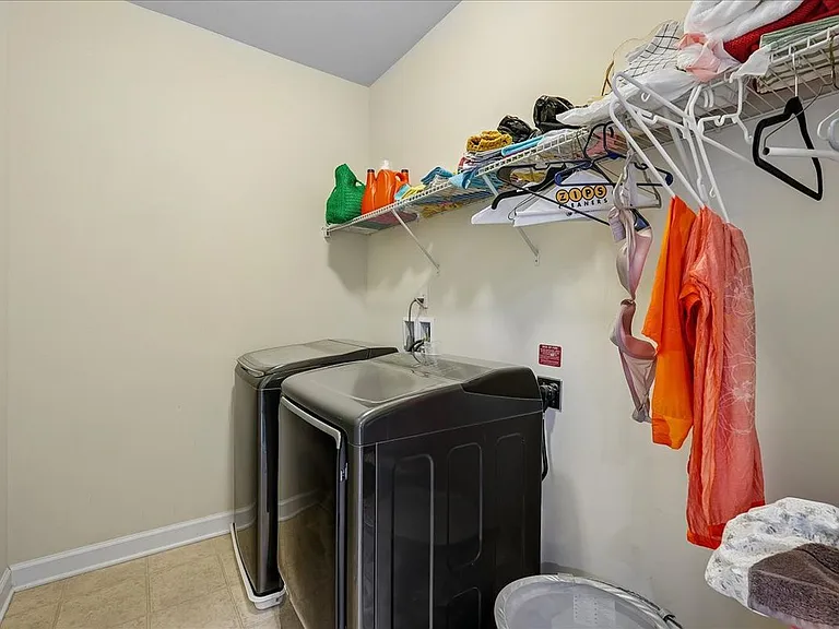 23847 Grayhaven Pl — Photo 16