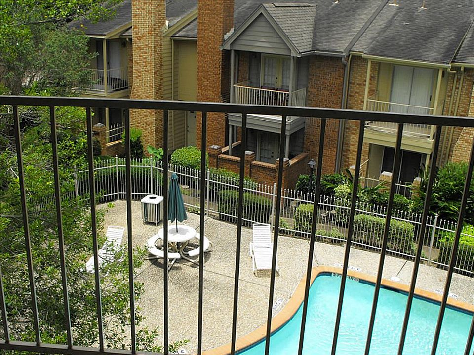 1st image of 11201 Lynbrook Dr APT 3612