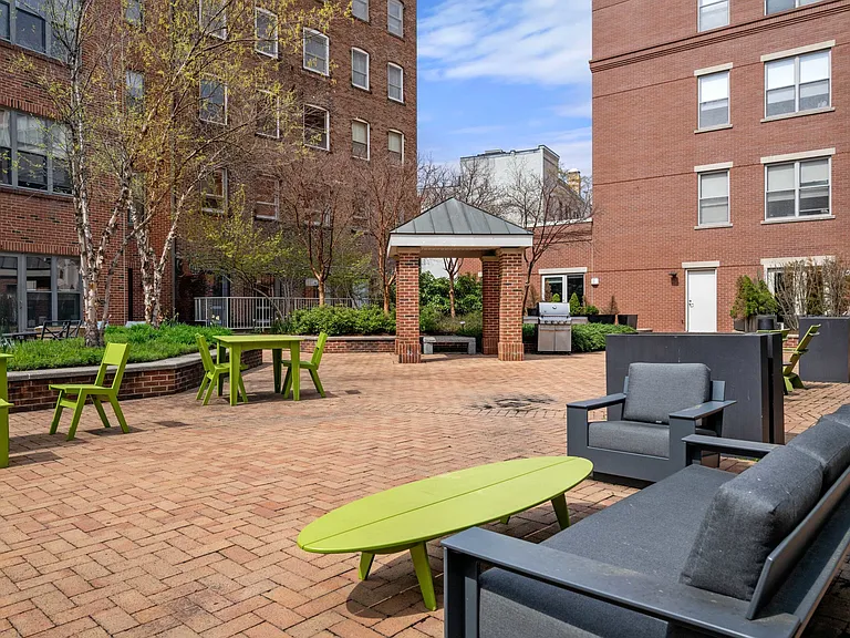 35 Fay St #510 — Photo 21