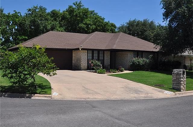 1st image of 2308 Cherrywood Dr