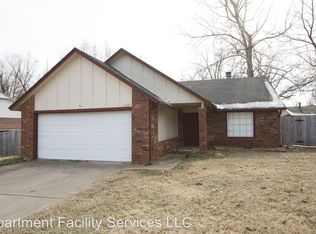 1109 W El Dorado St, Broken Arrow, OK 74011