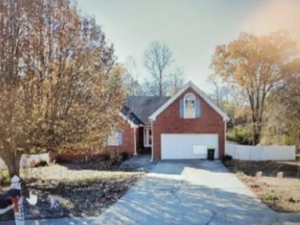 3065 Cotton Indian Cir, Ellenwood, GA 30294