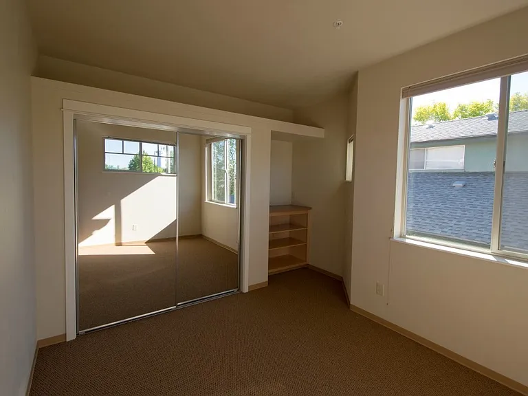 648 E 17th Ave #1-20 — Photo 54