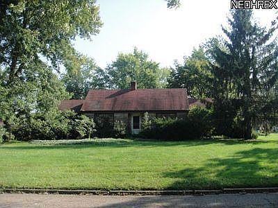 1st image of 655 W Maryland Ave