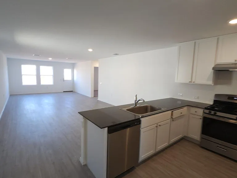 10114 Kersey Ml — Photo 2