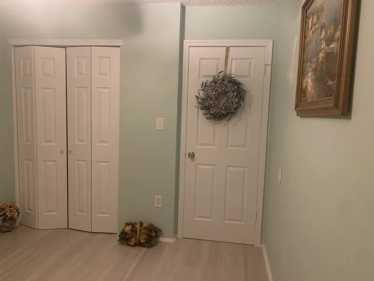 227 Lindsey Ct #1 — Photo 76