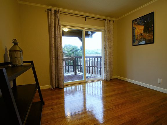 5th image of 117 Sherwood Way