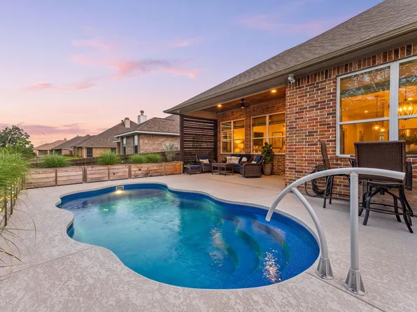 3536 Foxcroft Path, Bryan, TX 77808