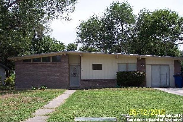 1st image of 362 Covina Ave