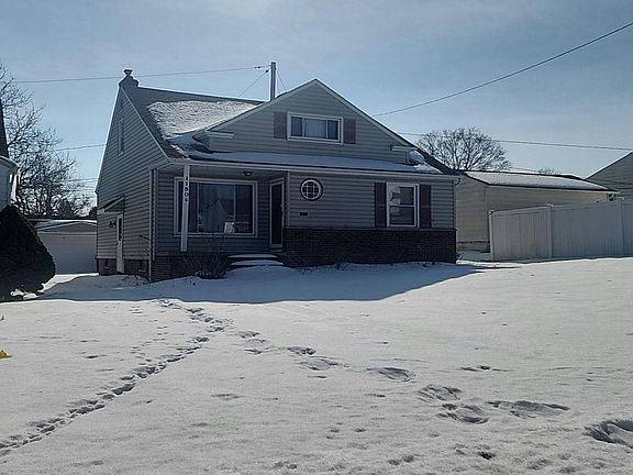 3rd image of 11504 Fordham Rd