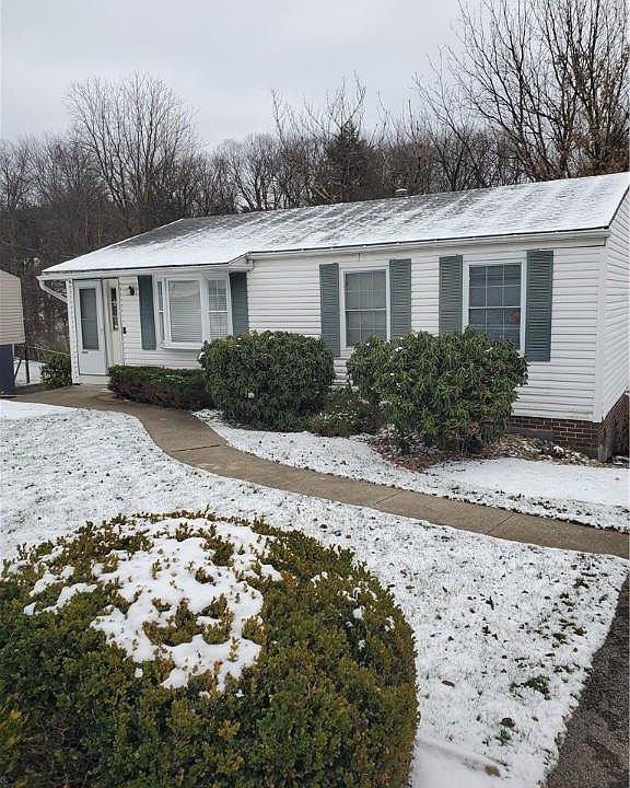 1st image of 3108 Deerwood Dr