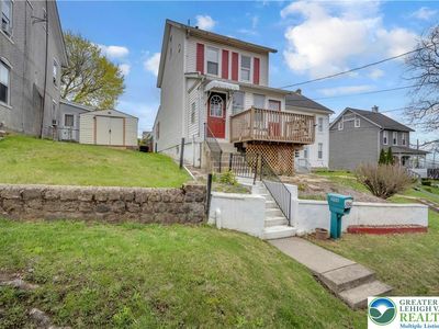 2106 Lincoln Ave, Whitehall, PA, 18052