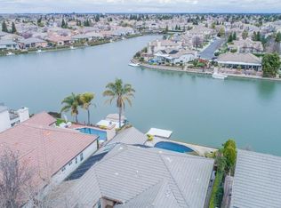 3017 Harbour Shore Ln, Elk Grove, CA 95758