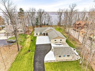 1870 Badger COURT, Arkdale, WI 54613