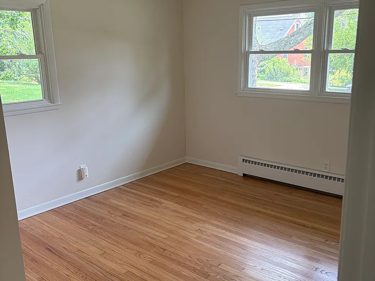 1502 Steensland Dr — Photo 11