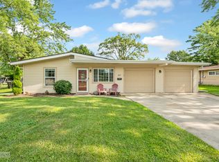 307 John St, North Aurora, IL
