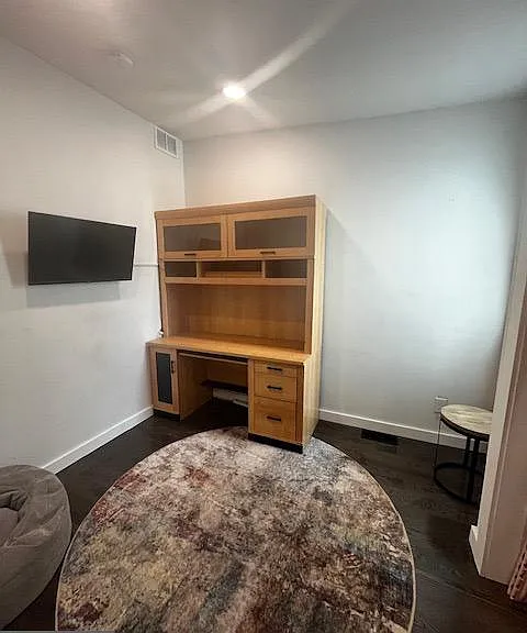 121 Mercy St — Photo 37