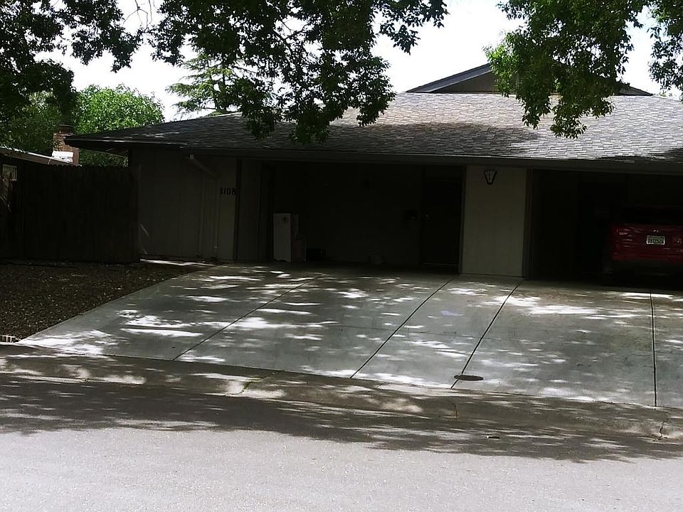 1st image of 1108 Menlo Dr