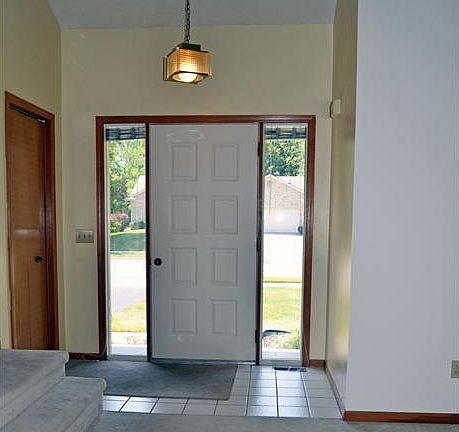 3rd image of 2224 E Burcham Dr