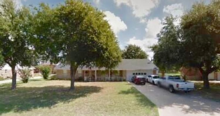 1st image of 17675 Country Club Dr