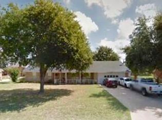 17675 Country Club Dr, Kemp, TX 75143