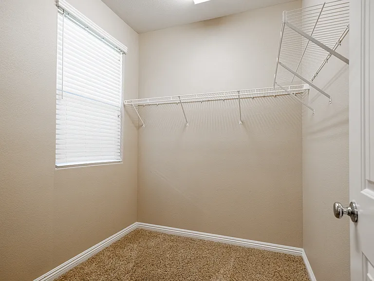3196 Arco Ave — Photo 53