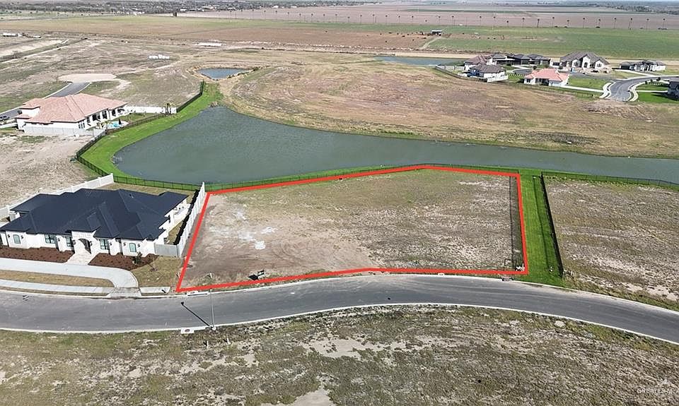 1st image of 4828 Town Lake Dr