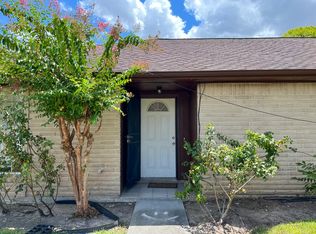 7247 Cook Rd, Houston, TX 77072