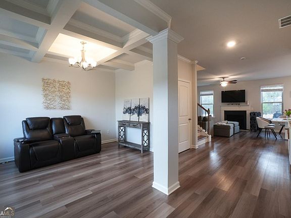 4th image of 2837 Malton Way