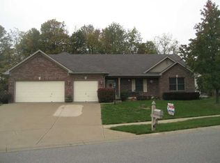 8007 Meadow Bend Dr, Indianapolis, IN 46259