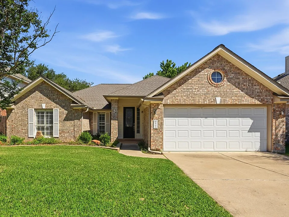 905 Hunters Creek Dr