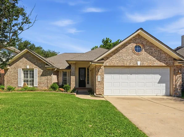 905 Hunters Creek Dr, Cedar Park, TX 78613
