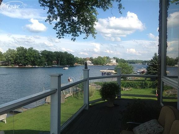 2nd image of 16191 Whitehead Dr