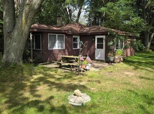6429 Mabley Hill Rd, Fenton, MI 48430