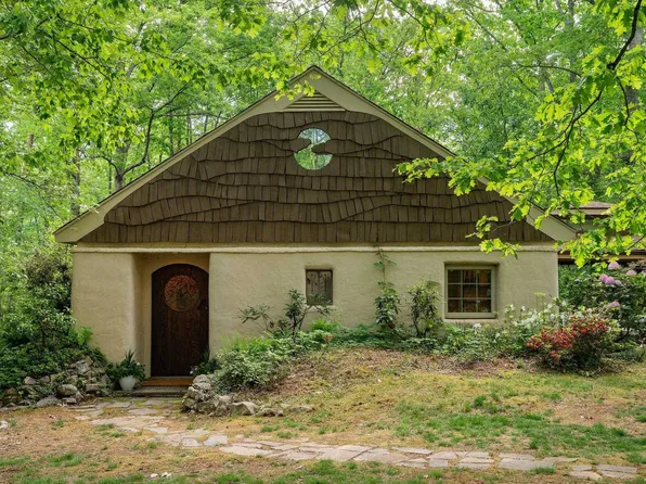 4701 Blenheim Rd, Charlottesville, VA 22902