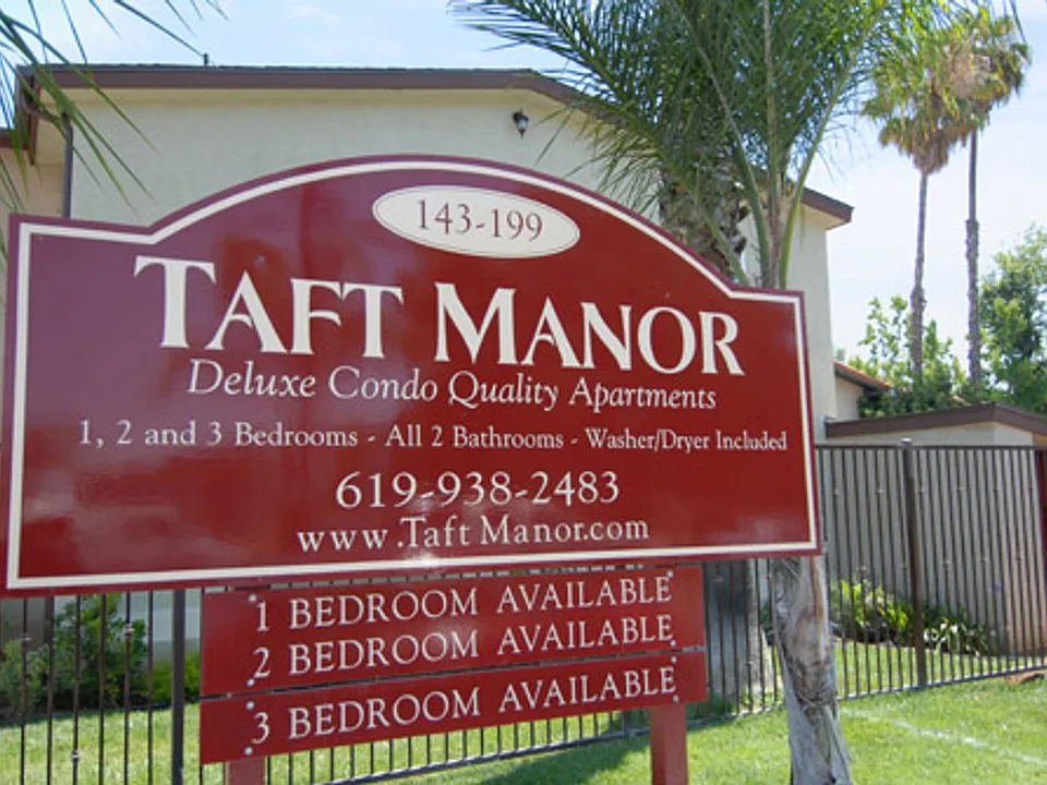 Taft Manor