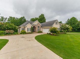 3035 Ivy Rd, Gainesville, GA 30504