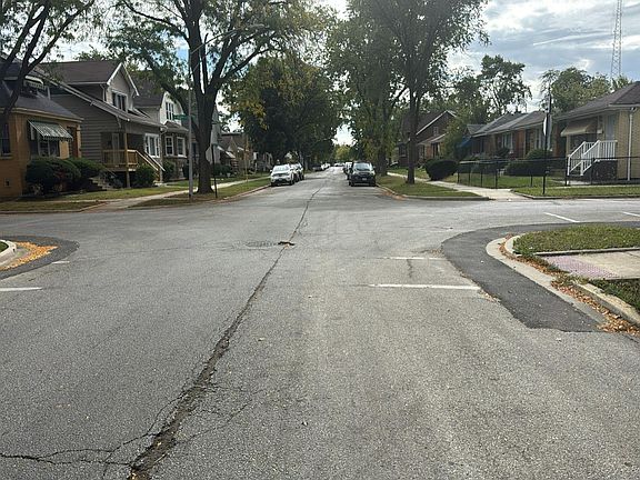 5th image of 10156 S Princeton Ave