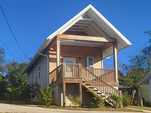 2834 Chipola St, Marianna, FL 32448