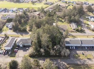 627 Sunset Ave NE, Ocean Shores, WA
