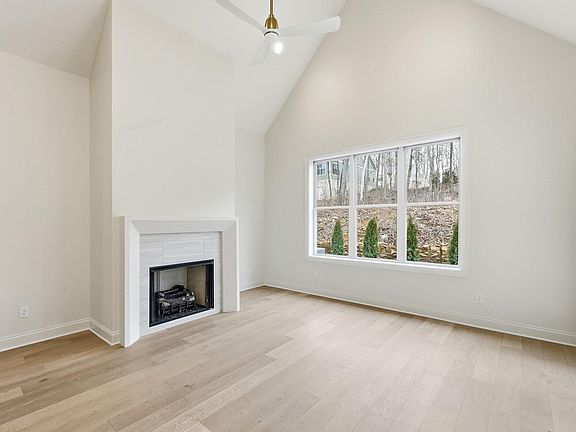 4th image of 4660 Dempsey Way