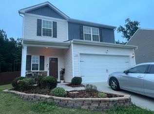 7348 Amberly Hills Rd, Charlotte, NC 28215