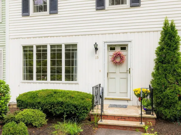 15 Pine Grove Road, Exeter, NH 03833