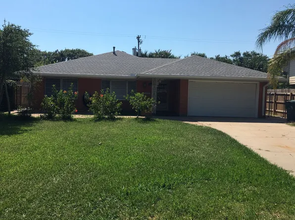 1221 Marine Dr, Galveston, TX 77550