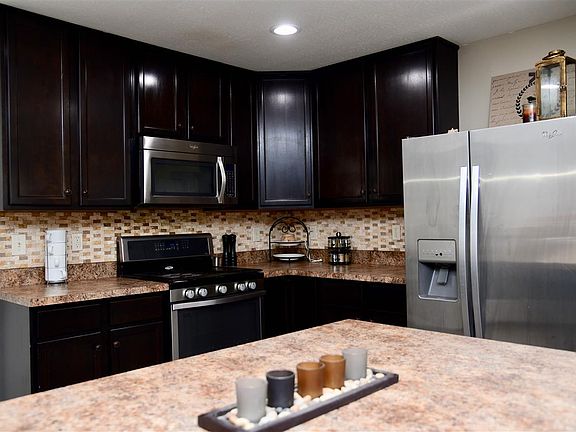 2nd image of 6299 Holm Oak Ct