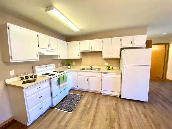 Hilltop Apartment Community